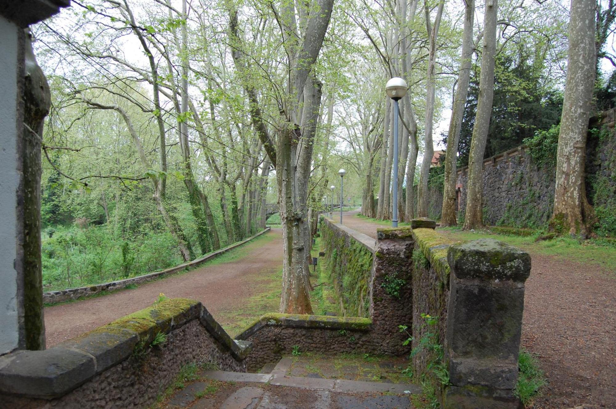 El Solell De L'Avia Villa Olot Buitenkant foto